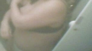 Un giovane asiatico delinquente risolve i suoi problemi sessuali donne nude più belle del mondo