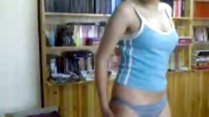 Vergogna-una prostituta da una escort sesso leccato la sua vagina bellissime e nude