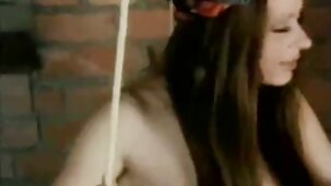 Sperma sul viso di una bella mamma ricevuta dal membro del suo nuovo fidanzato di 20 video donne belle nude anni