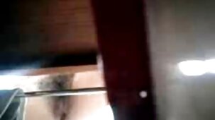 Tanya ha comprato nuova biancheria intima e ho deciso di metterlo in bocca per angelica bella nuda questa occasione