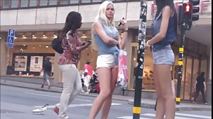 Per il sesso ruvido, la ragazza ha trovato un partner con tatuaggi su tutto il corpo belle donne nude video