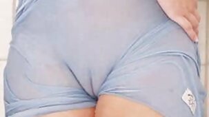 Webcam modello masturba in close-up solo in privato donne nude belle tette