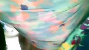 La masturbazione femminile non bella mora nuda ha funzionato. Una rossa in un reggiseno doveva darsi a suo marito per sperma