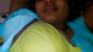 Timido ragazza asiatica con rasata pube è scioccato dal suo belle donne nude porno partner pene