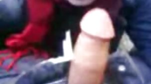 Sesso hard in macchina con la schiavitù belle donne formose nude di una giovane bellezza con tette piccole