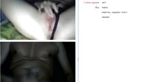 Una madre matura ha capito da tempo che ragazze nude stupende ci sono vantaggi nel fare sesso con un amante