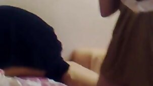 La mattina presto, una bruna donne nude più belle al mondo snella ha iniziato il sesso da solista con un dildo