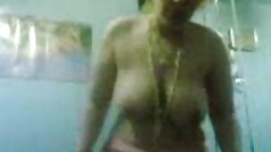 La modella glamour ha avuto l'idea di inventare una compilation video la ragazza più bella del mondo nuda con un finale facciale