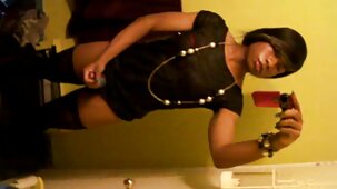 La festa non per tutti: gangbang in una discoteca modelle bellissime nude