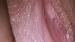 Bionda ha aiutato la donne nude bellissime sua ragazza stronzo con un piercing all'ombelico a fare sesso con un ragazzo che amava da molto tempo