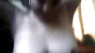 Primo video porno di un modello la donna piu bella del mondo nuda di culo con la barba lunga vagina