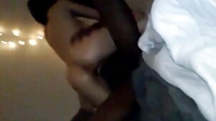 La ragazza ha girato il suo bel culo tutto il giorno, così che la sera belle nere nude il suo culo ha sofferto di un grosso cazzo