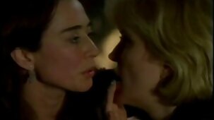 Una giovane donna sciacqua il cervello di suo marito, e lui, sai per te, video di belle ragazze nude la scopa nel culo