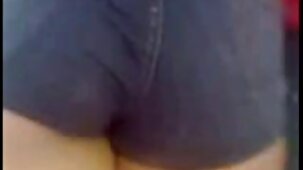 Rivelazione sessuale di una ragazza di 19 anni sul suo amante di 40 belle modelle nude anni
