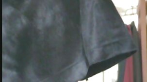 Da una bionda alla pecorina in un reggiseno colorato, il ragazzo ha solo bisogno del suo culo belle nude video