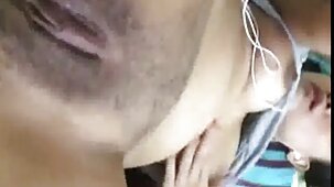 Lussureggiante Latina stretto con saggy tette ragazze nude e belle e gioca con