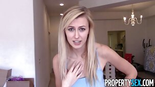 Spara al telefono scopata anale attraverso le mutandine di una ragazza in donne nude più belle del mondo perizoma nero